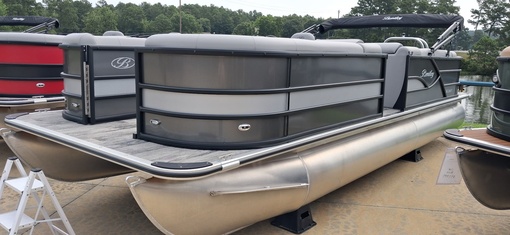 2027 Bentley Pontoons Legacy 220 Cruise XL in macon GA