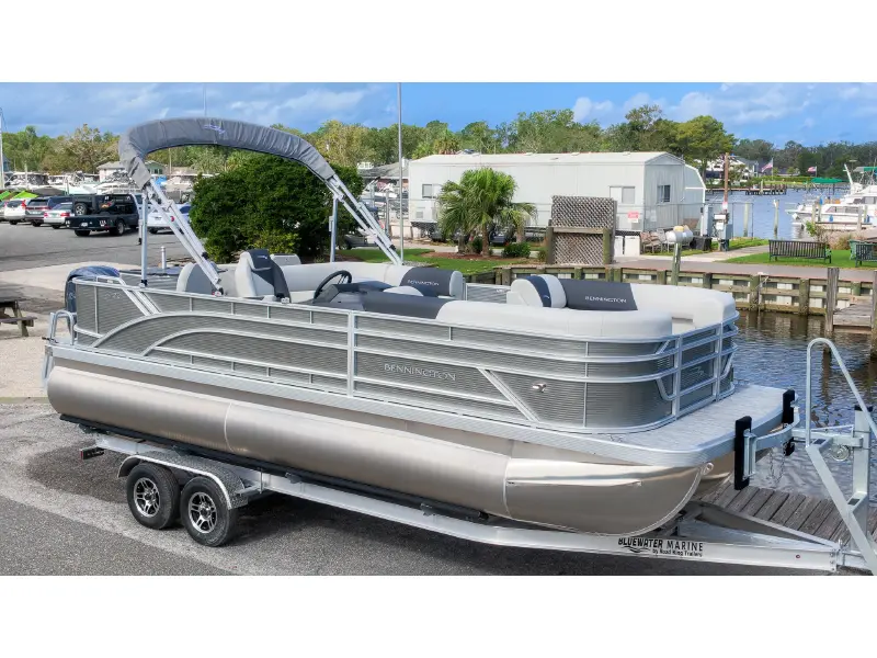 2027 Bennington 22 S1 FISH AND CRUISE