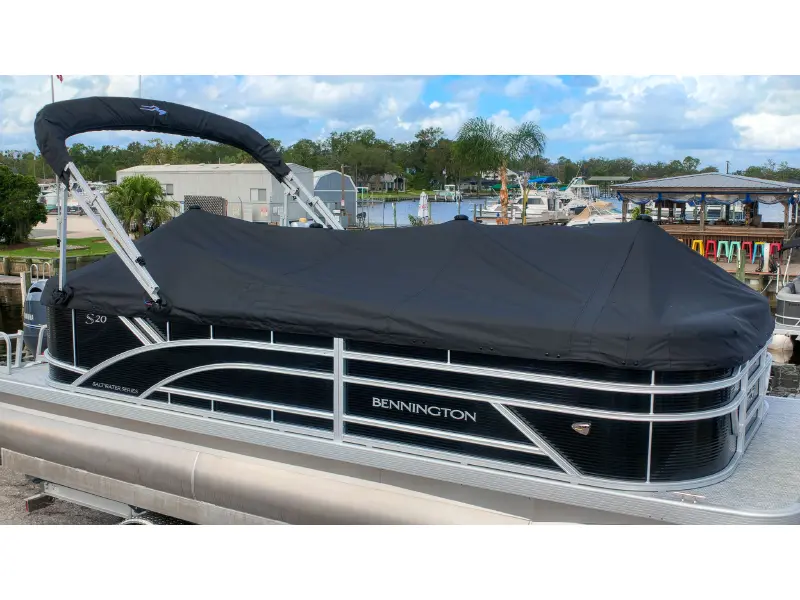 2027 Bennington 20 S1 STERN RADIUS