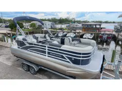 2027 Bennington 20 S1 STERN RADIUS