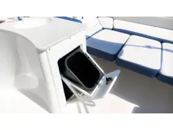 2027 Stingray 24 DC
