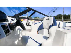 2027 Stingray 24 DC