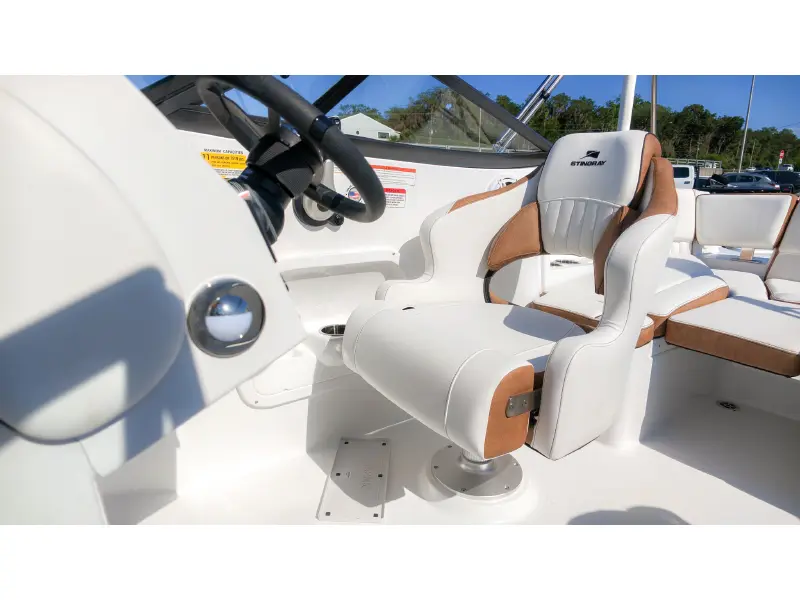 2027 Stingray 22 DC