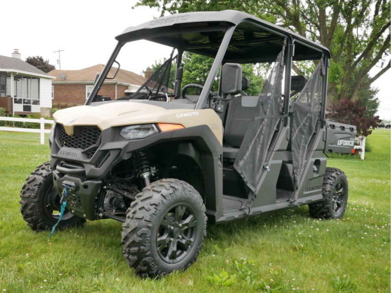 A photo of this 2026 CFMOTO UFORCE 800 XL