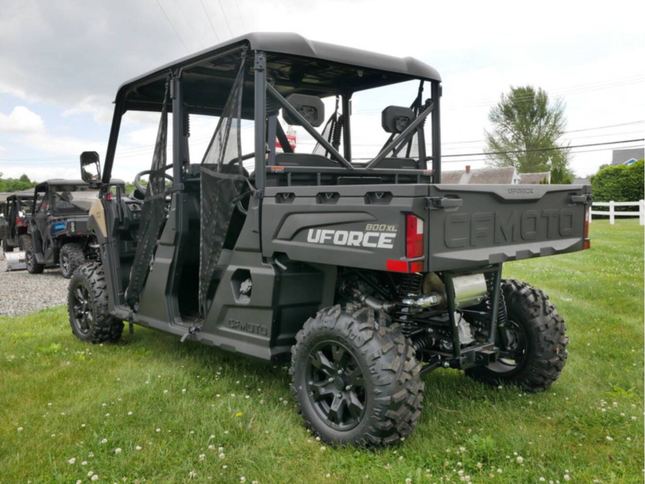 A photo of this 2026 CFMOTO UFORCE 800 XL