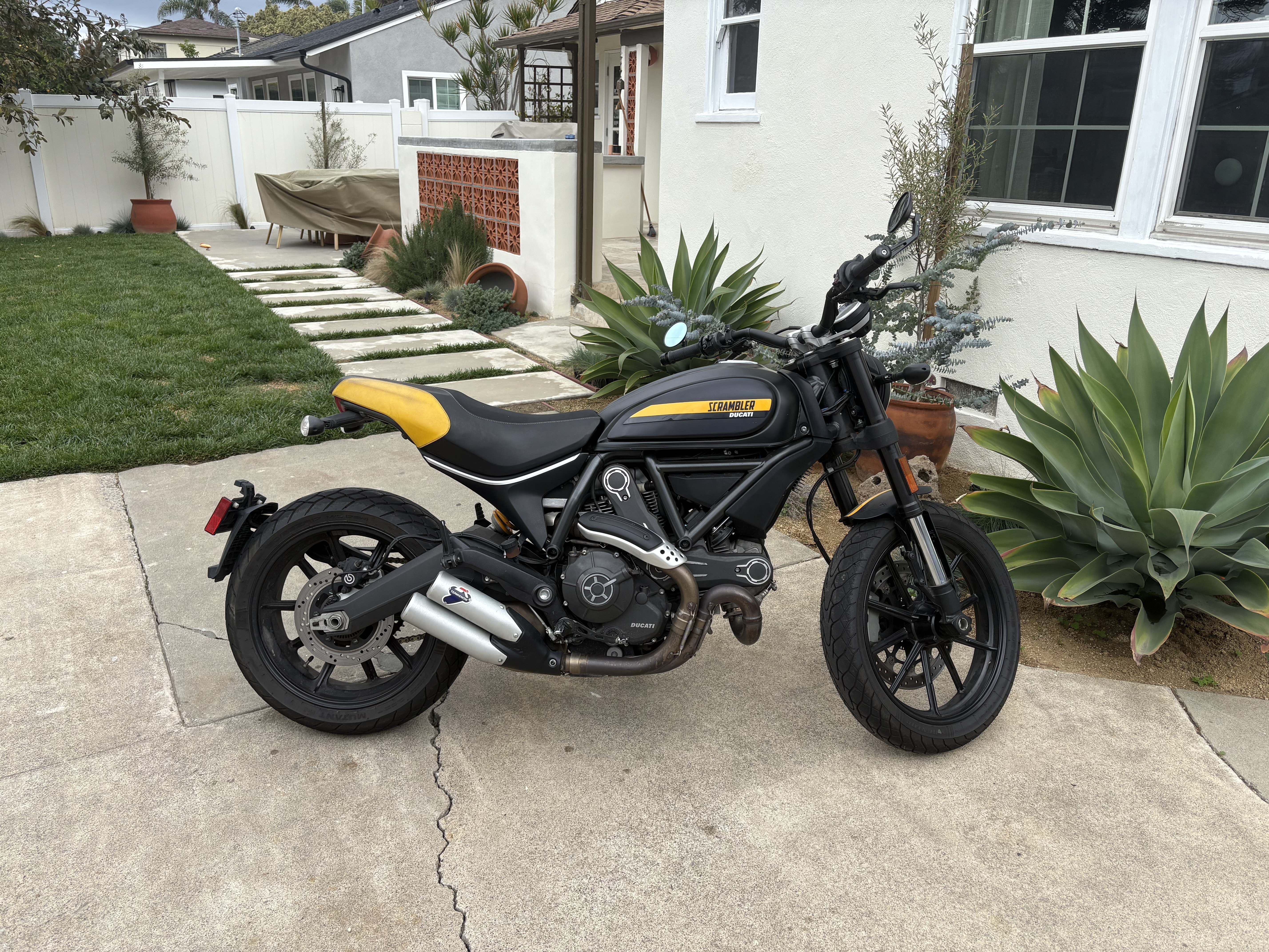 2015 Ducati FULL THROTTLE BASE BASE in Destin, FL