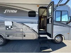2016 FLEETWOOD STORM 28MS