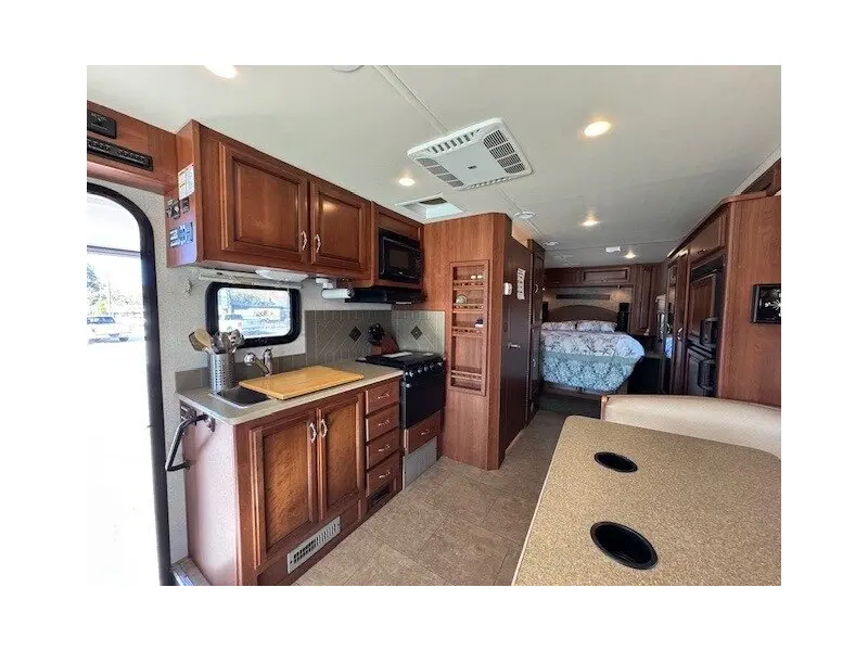2016 FLEETWOOD STORM 28MS