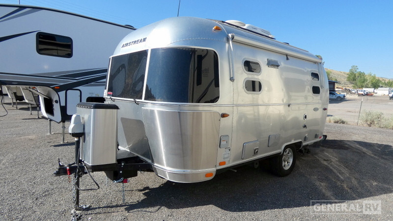 2017 Airstream FLYING CLOUD 19 in draper UT