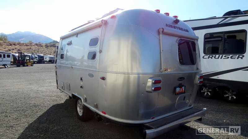 2017 Airstream FLYING CLOUD 19 in draper UT