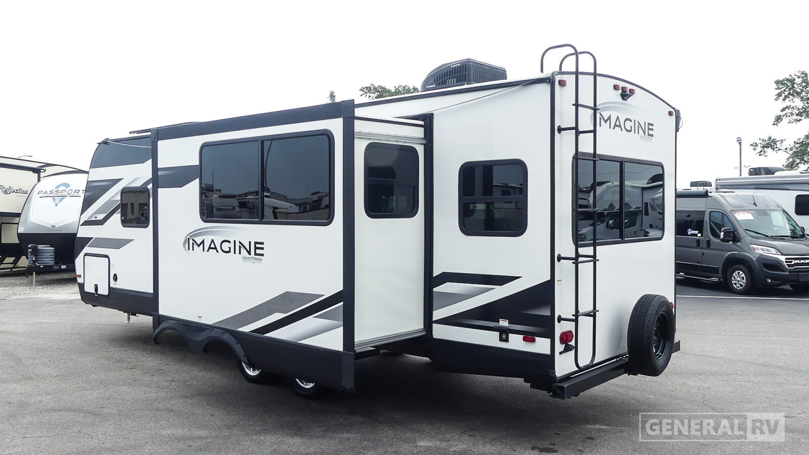 2022 Grand Design IMAGINE 2500RL in winter garden FL
