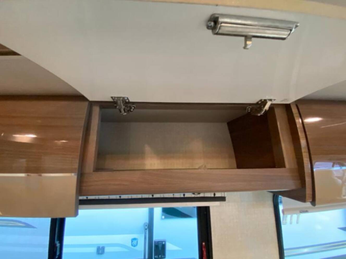 A photo of this 2015 Itasca Navion 24M