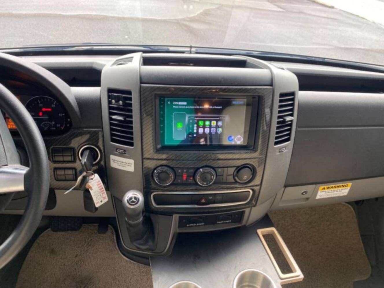 A photo of this 2015 Itasca Navion 24M