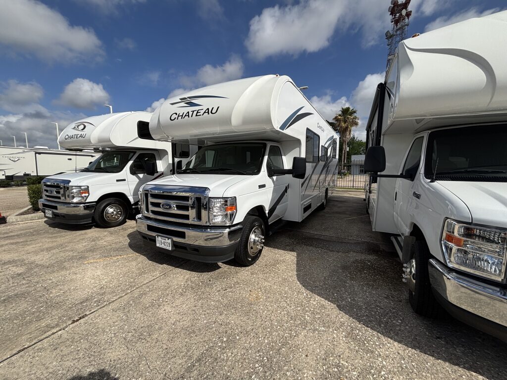 2024 Thor Motor Coach Chateau 28A in spring TX