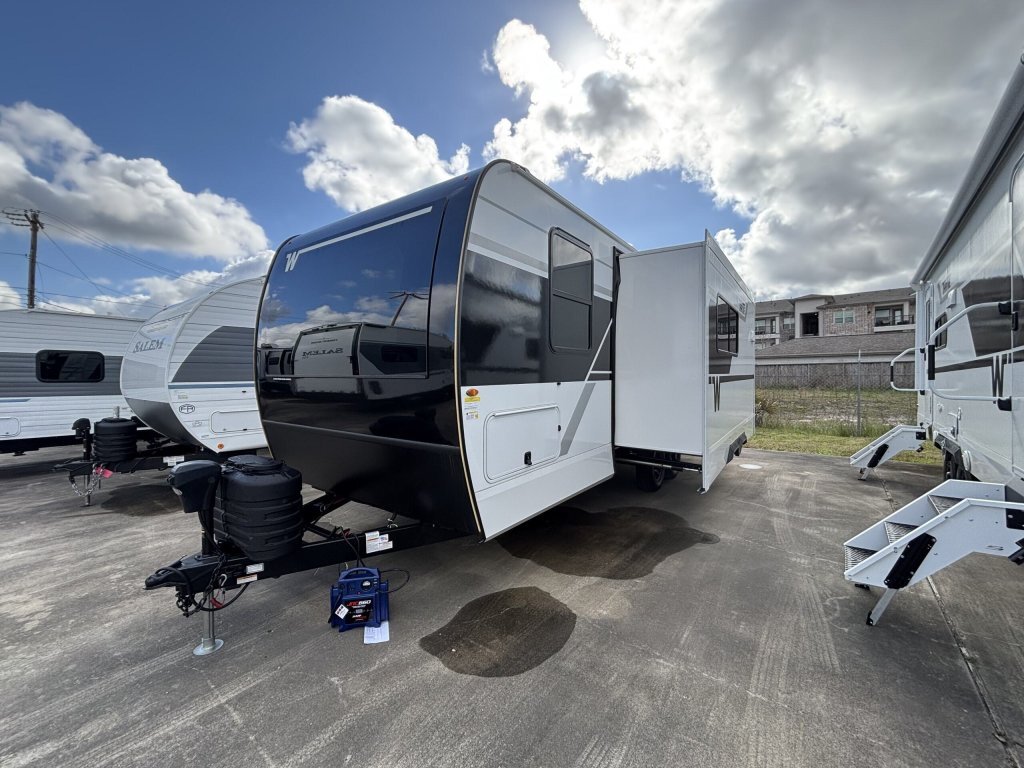 2026 Winnebago THRIVE 22MLS in texas city TX