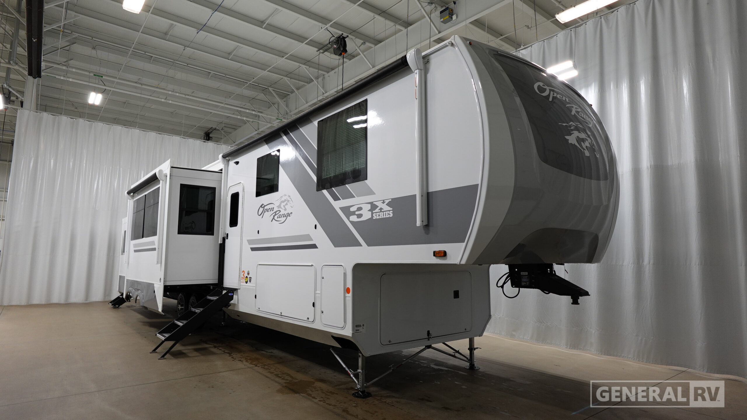 2027 Highland Ridge Rv OPEN RANGE 3X 393TBR in elizabetown PA