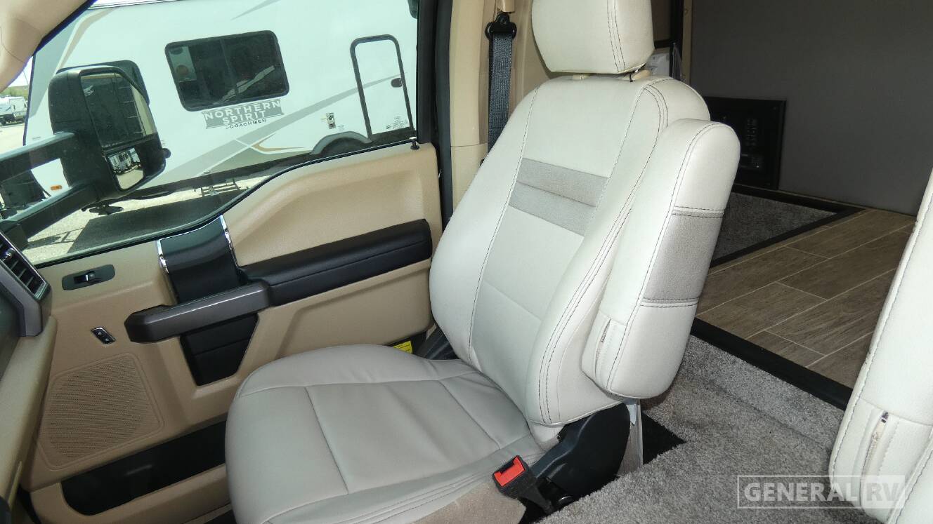 A photo of this 2021 Thor Motor Coach OMNI SV34