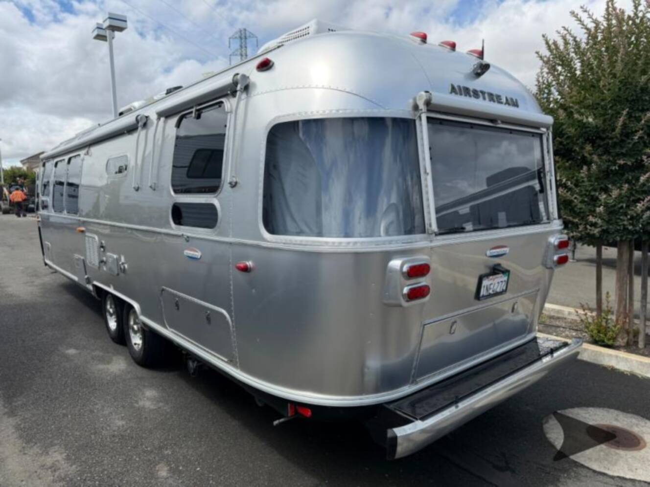 A photo of this 2019 Airstream International Serenity 30RB Twin