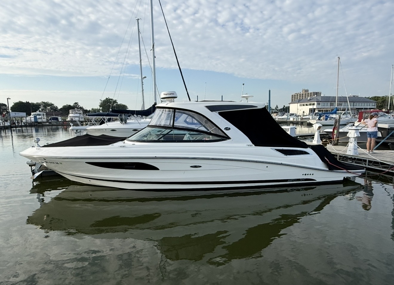 2015 Sea Ray 350 SLX W 230 in marblehead OH