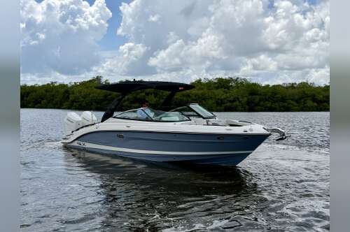 2027 Sea Ray SLX 280 Outboard W 230 in fort myers FL