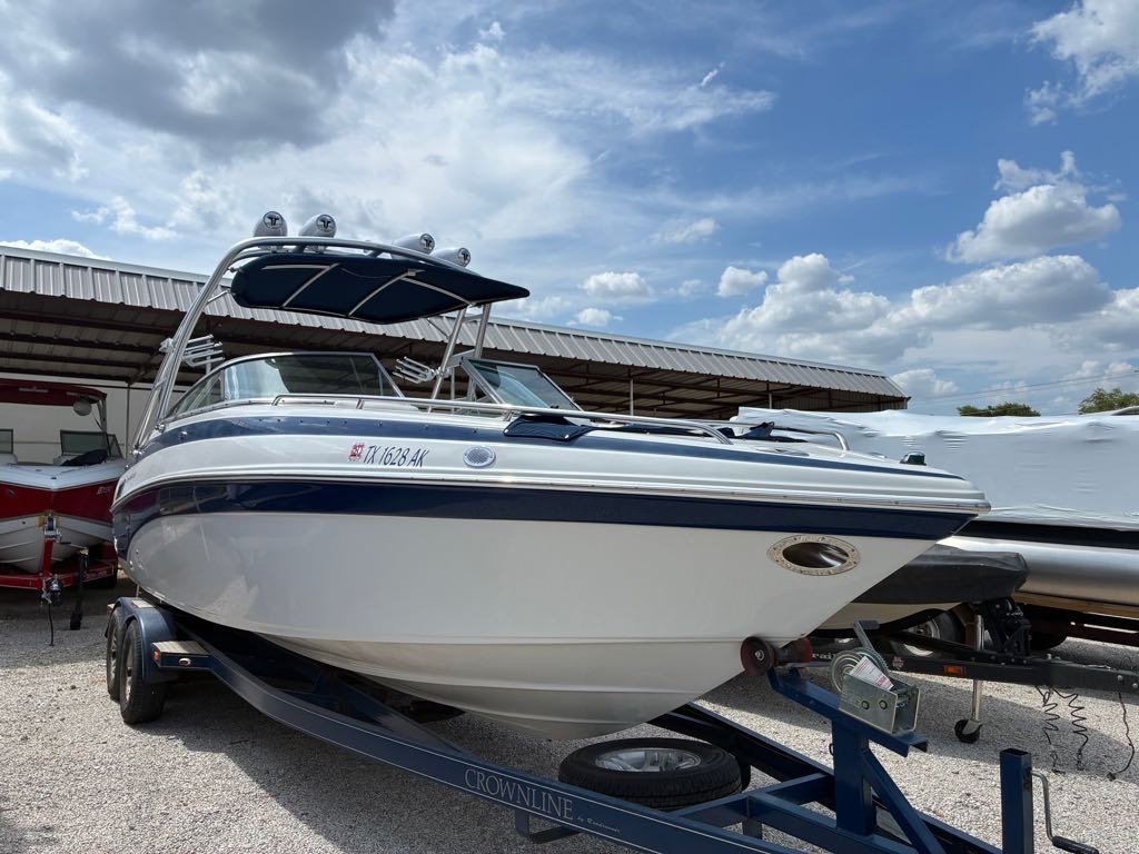 2007 Crownline 270BR in graford TX