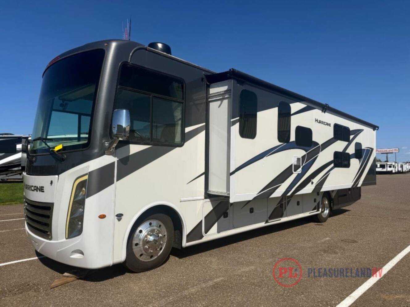 A photo of this 2023 Thor Motor Coach Hurricane 34J