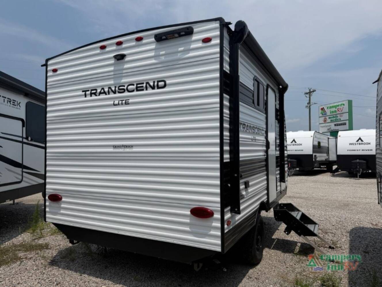 A photo of this 2027 Grand Design Transcend Lite 121RBL