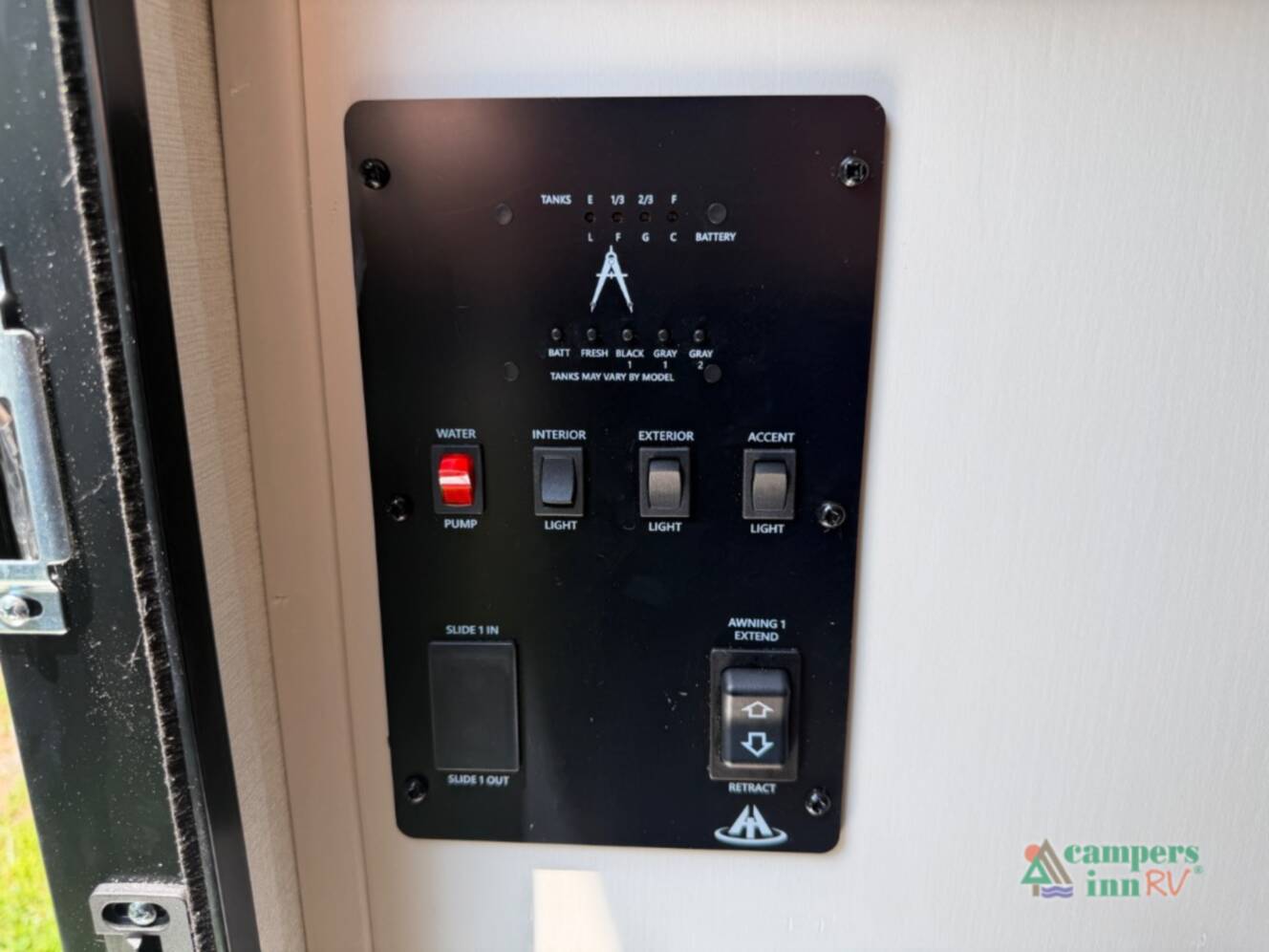 A photo of this 2027 Grand Design Transcend Lite 121RBL
