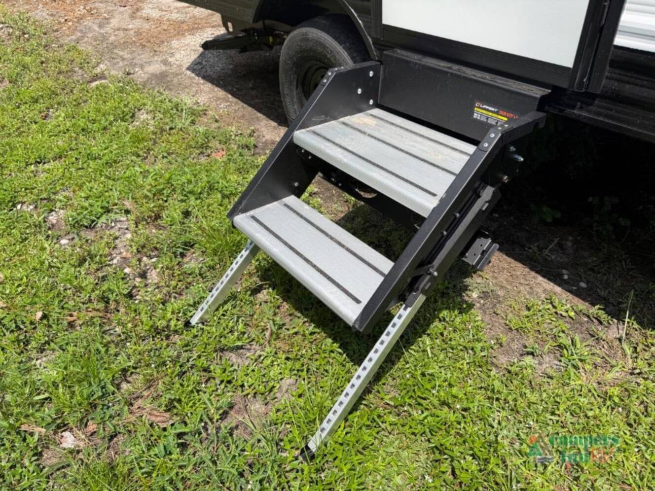 A photo of this 2027 Grand Design Transcend Lite 121RBL