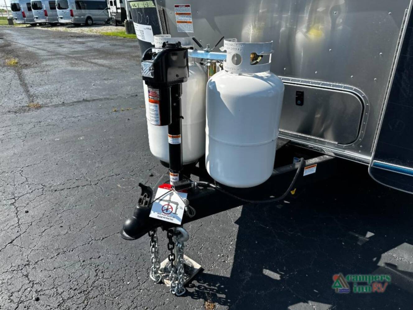 A photo of this 2027 Airstream Globetrotter 25FBT
