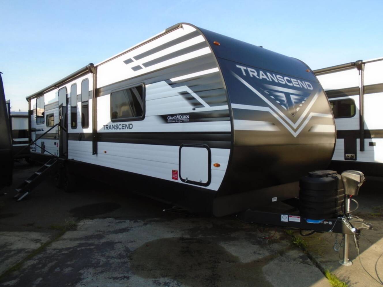 A photo of this 2026 Grand Design Transcend 315RKT