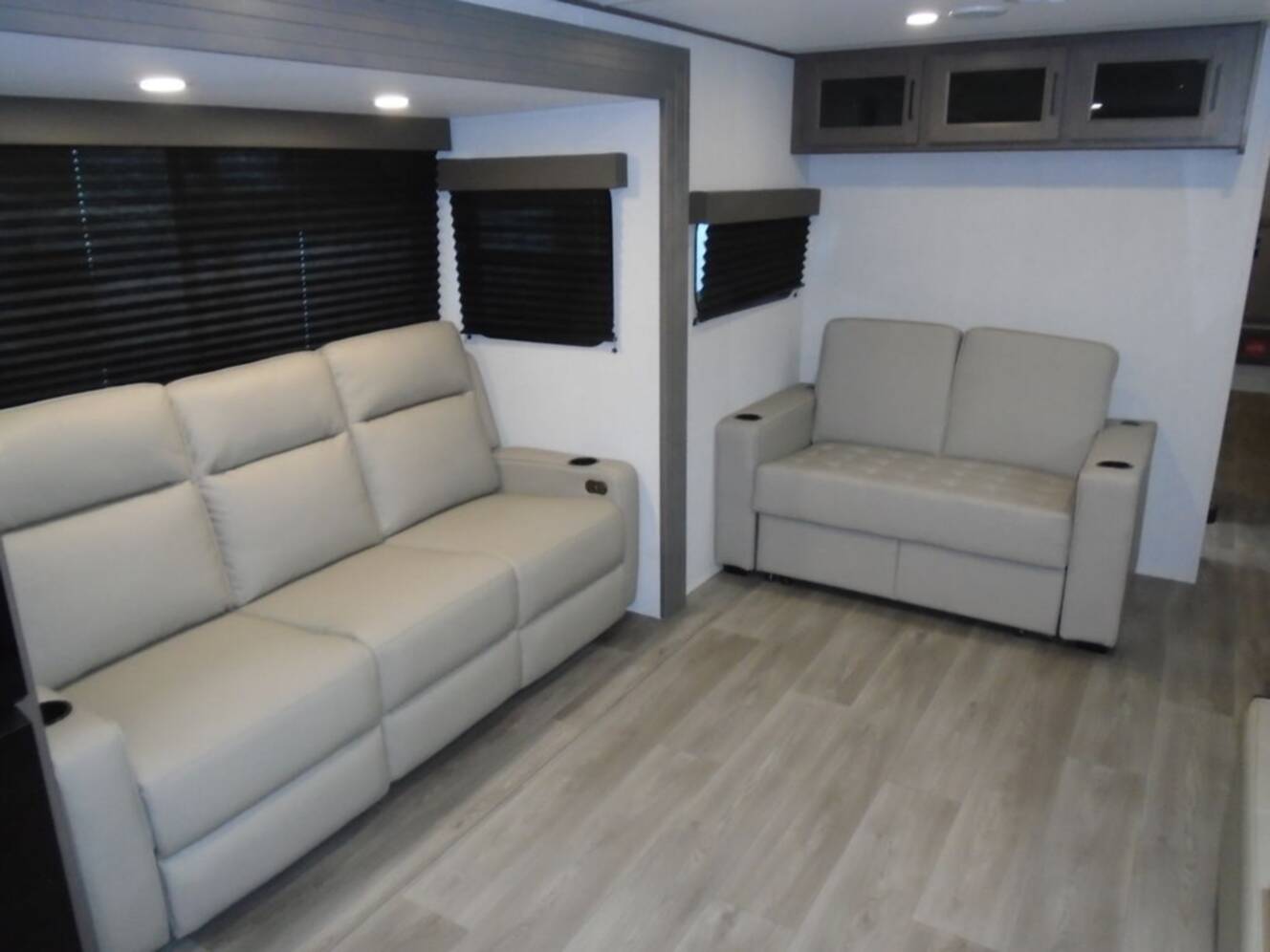 A photo of this 2026 Grand Design Transcend 315RKT