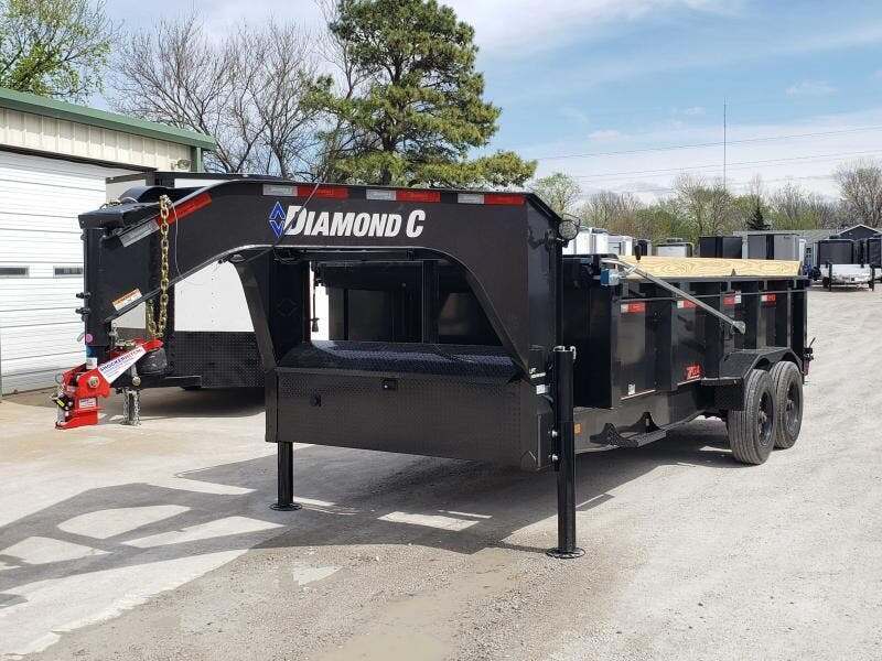 2025 Diamond C Diamond C Gooseneck LPT-210 (98881) 16'X82" PaceSe in Broken Arrow, OK
