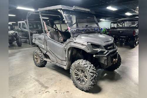 2016 Honda® Pioneer 1000-5 Deluxe in beaumont TX