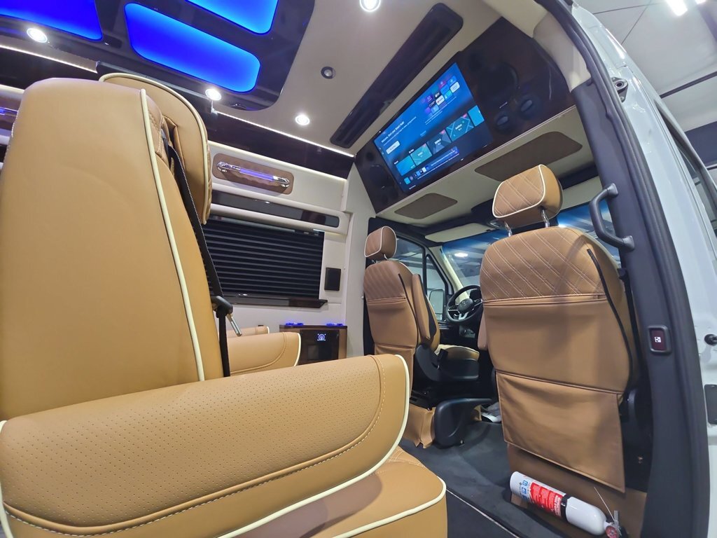 2026 Ultimate Toys TRAVELER RV