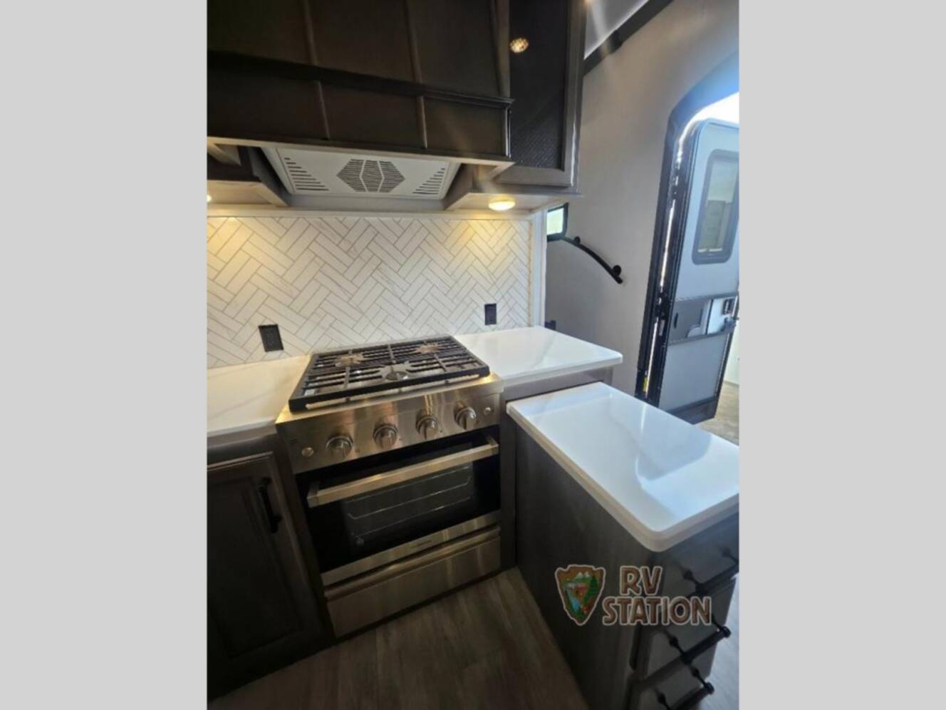 A photo of this 2023 Keystone Rv Montana 3231CK
