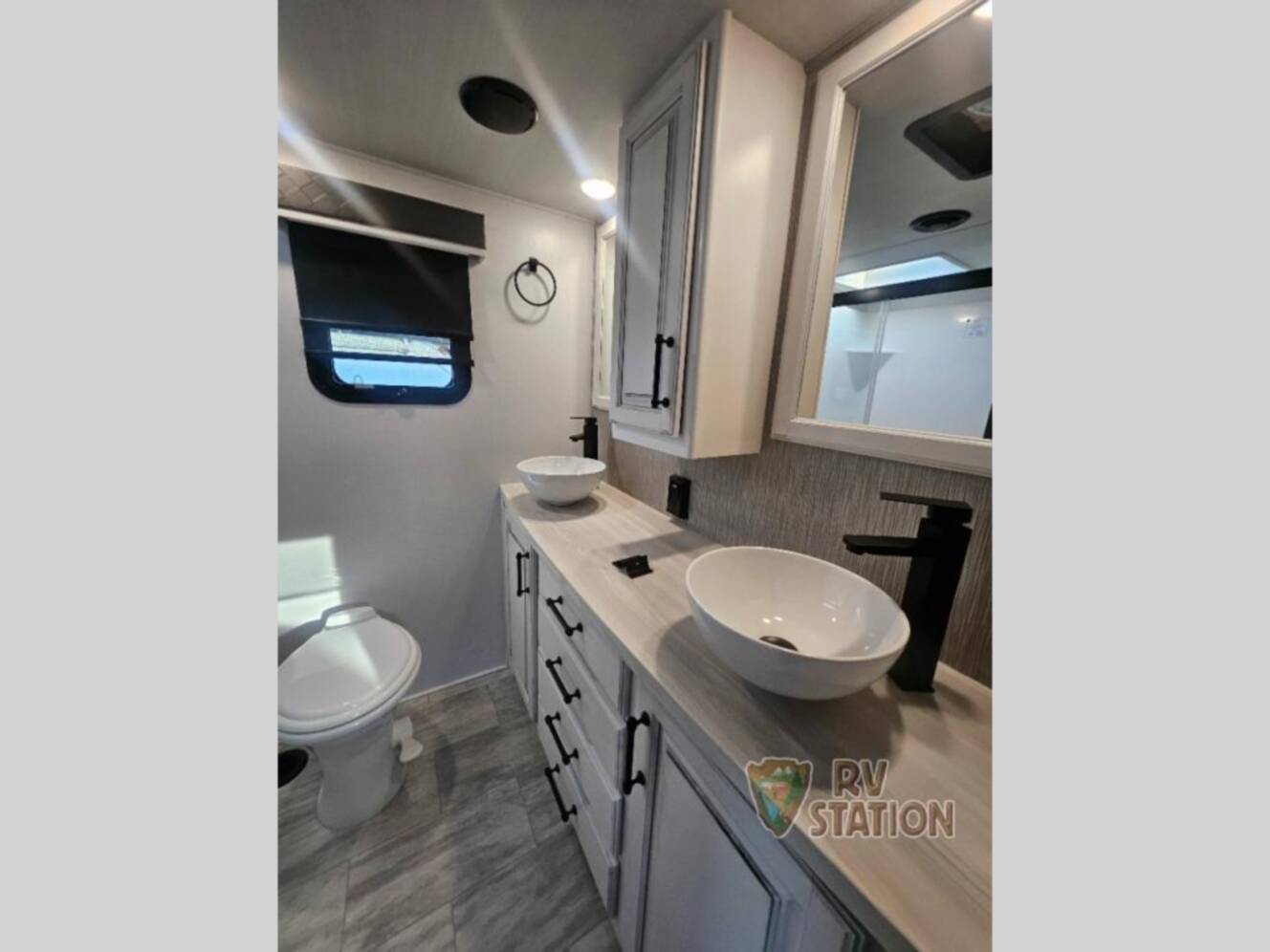 A photo of this 2023 Keystone Rv Montana 3231CK