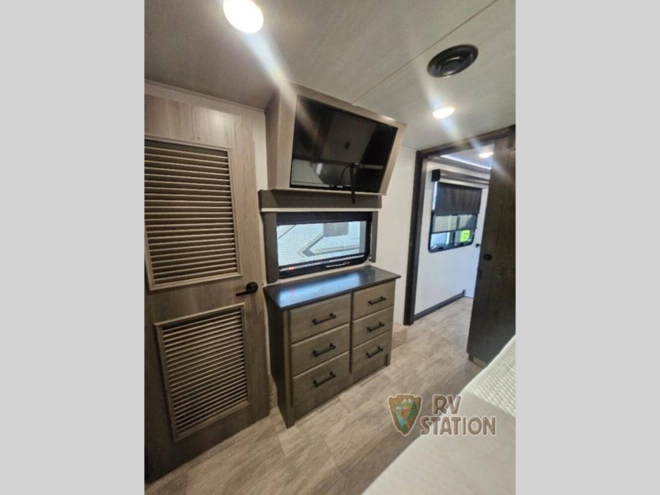 A photo of this 2023 Keystone Rv Montana 3231CK