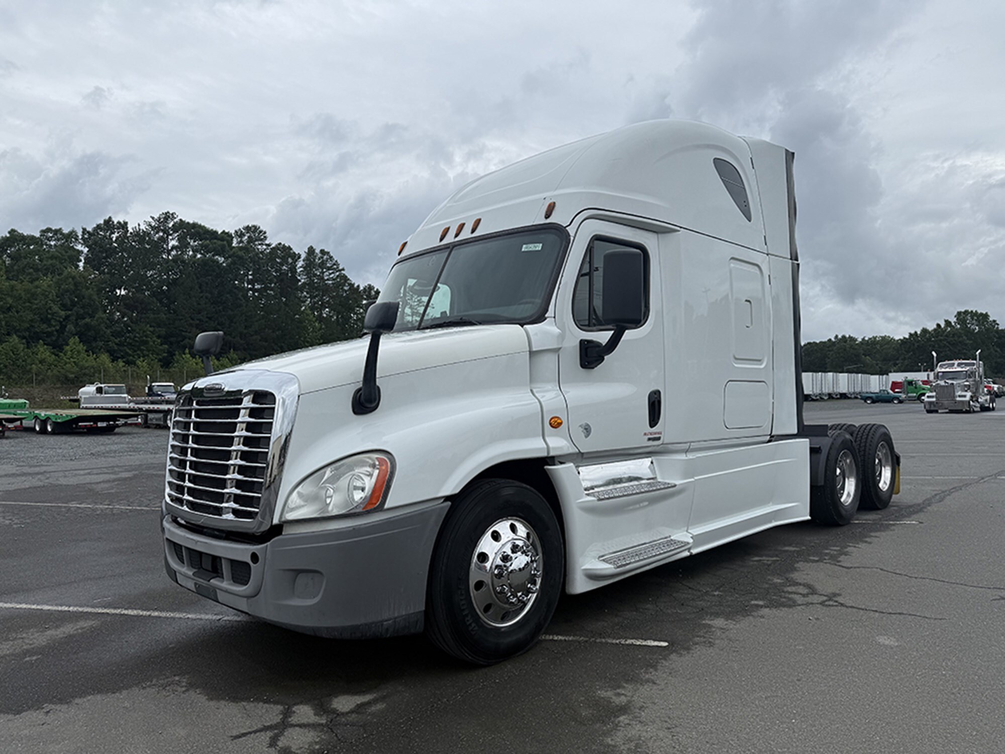 2016 FREIGHTLINER CASCADIA 125 in Chesapeake, VA