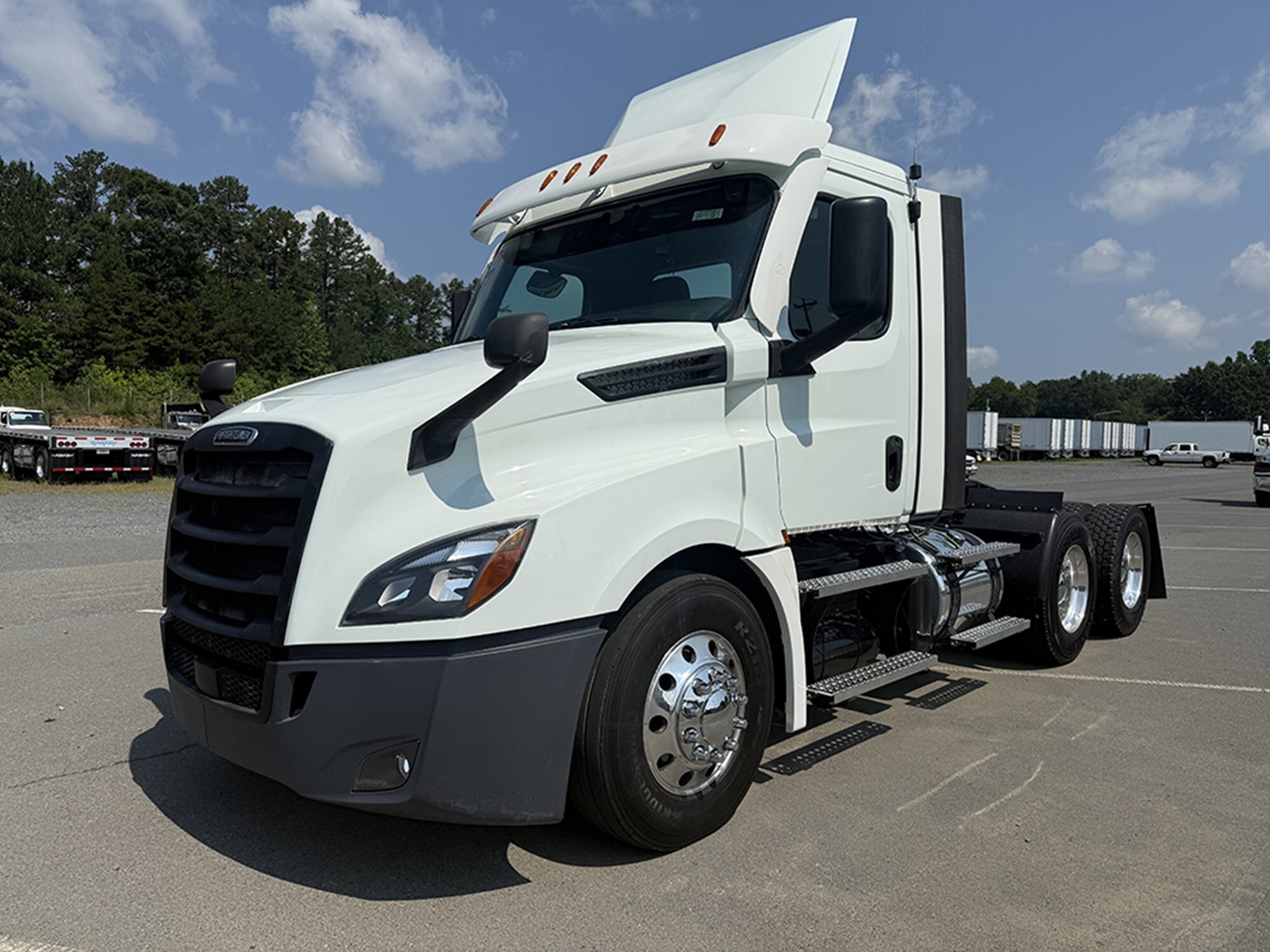 2020 FREIGHTLINER CASCADIA 126 in Albemarle, NC