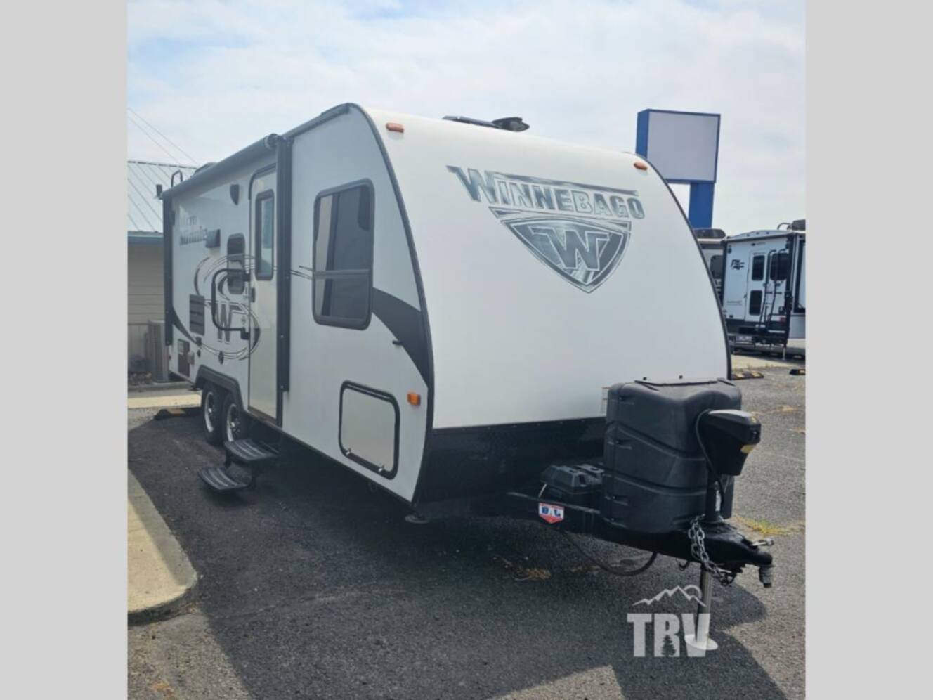 A photo of this 2018 Winnebago Industries Towables Micro Minnie 2106FBS