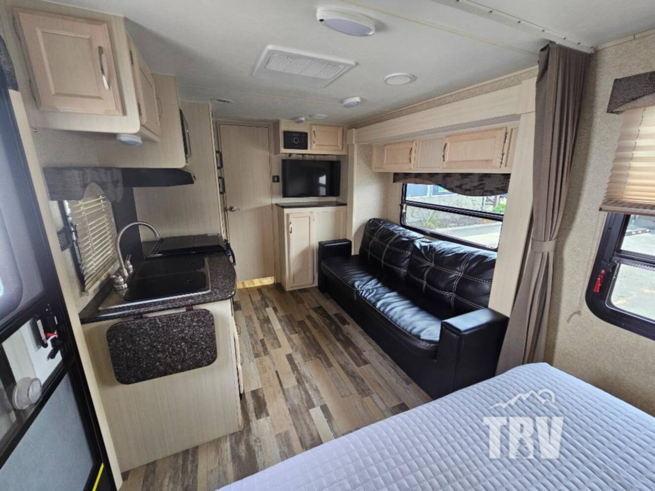 A photo of this 2018 Winnebago Industries Towables Micro Minnie 2106FBS