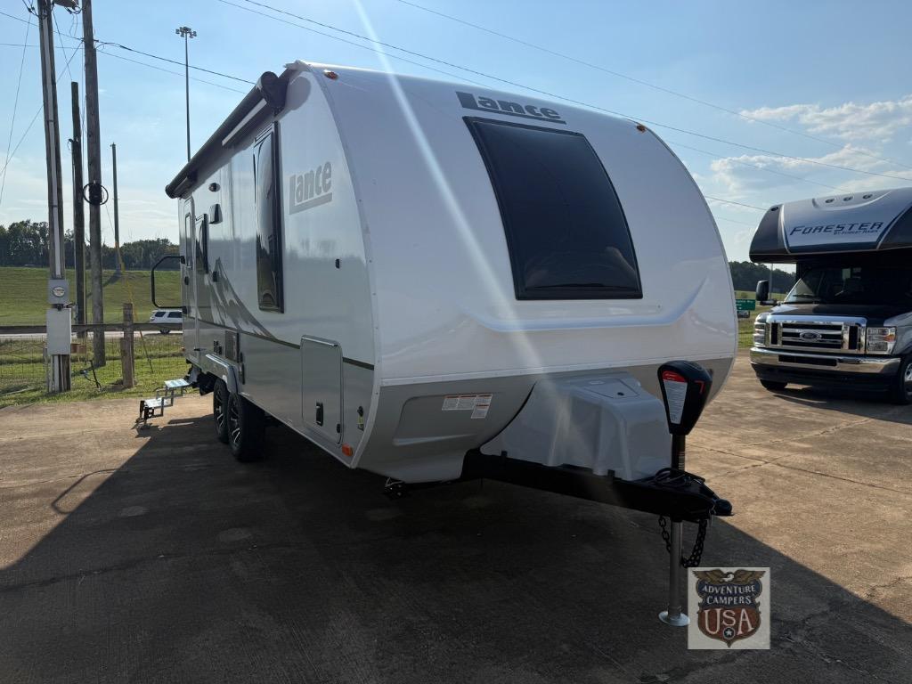 2027 Lance Travel Trailers 1995 in sherman MS