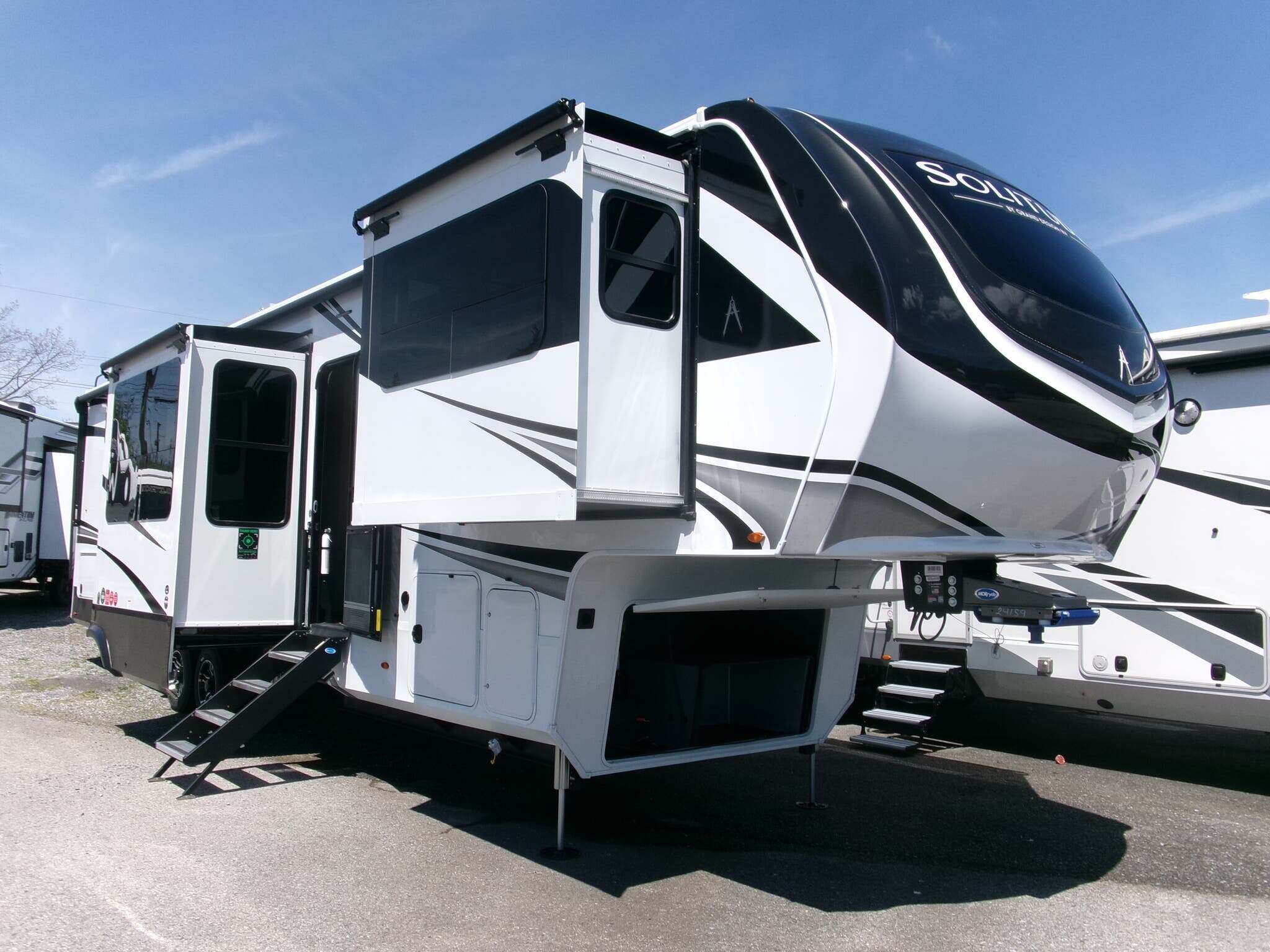 2026 Grand Design Solitude 380FL in duncansville PA