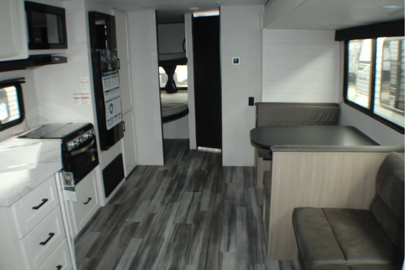 A photo of this 2026 Jayco Jay Flight SLX 261BHS