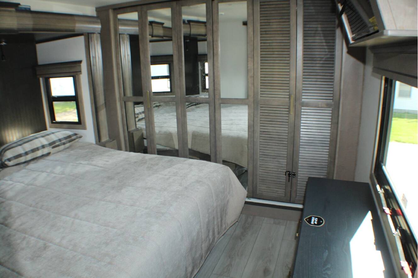 A photo of this 2025 Keystone Montana 3123RL