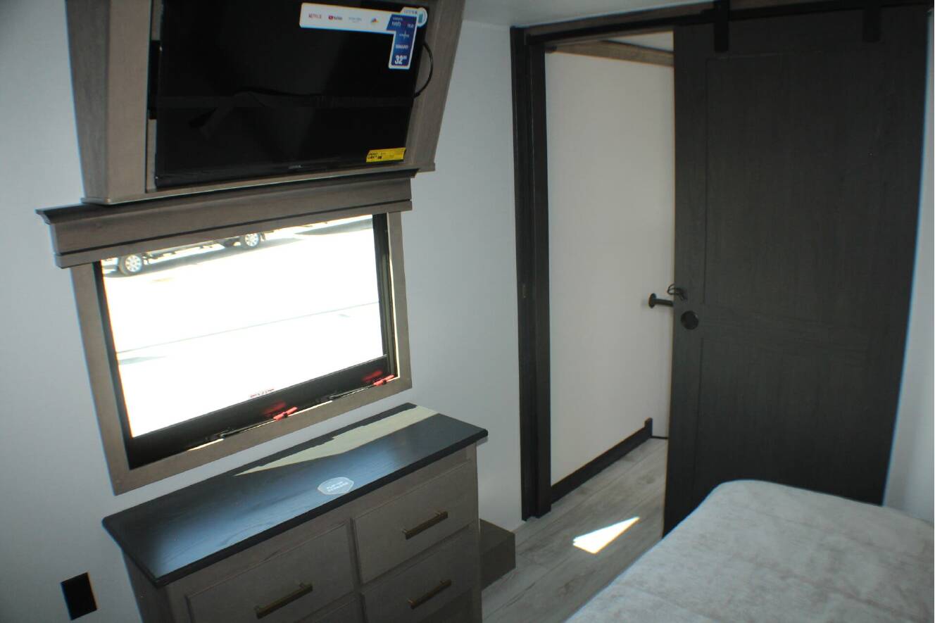 A photo of this 2025 Keystone Montana 3123RL