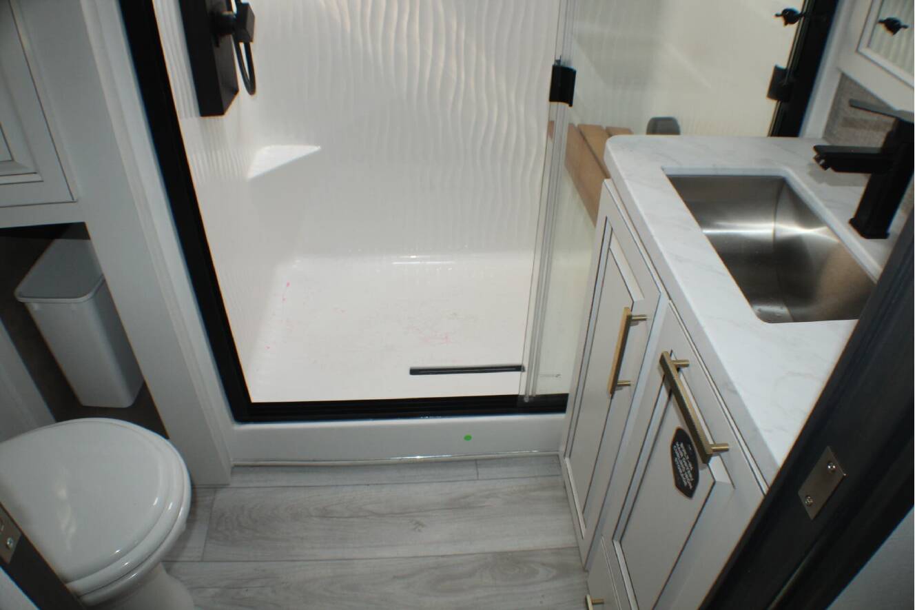 A photo of this 2025 Keystone Montana 3123RL