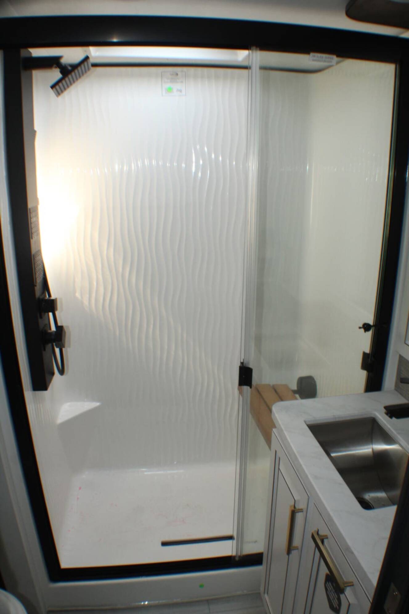 A photo of this 2025 Keystone Montana 3123RL