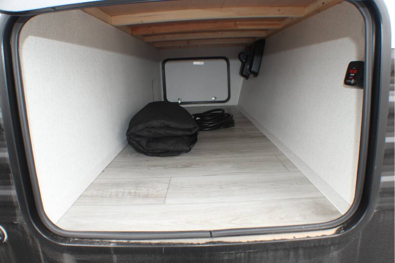 A photo of this 2025 Keystone Hideout 28BUS